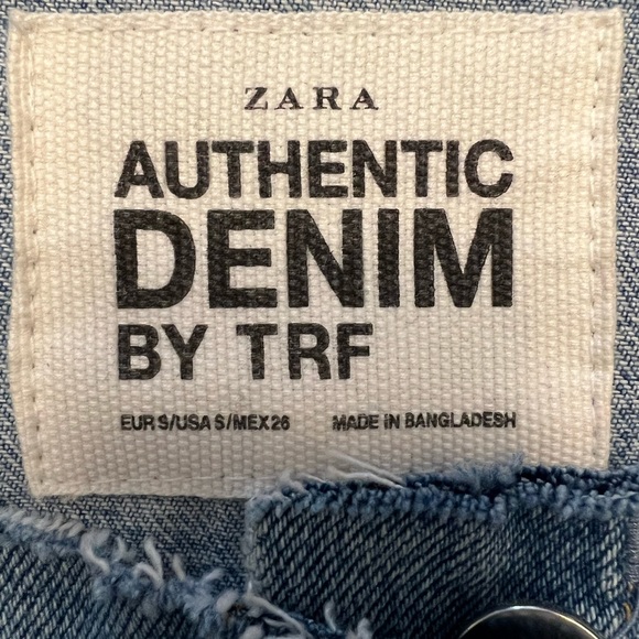 Distressed Zara denim jacket - Picture 4 of 4